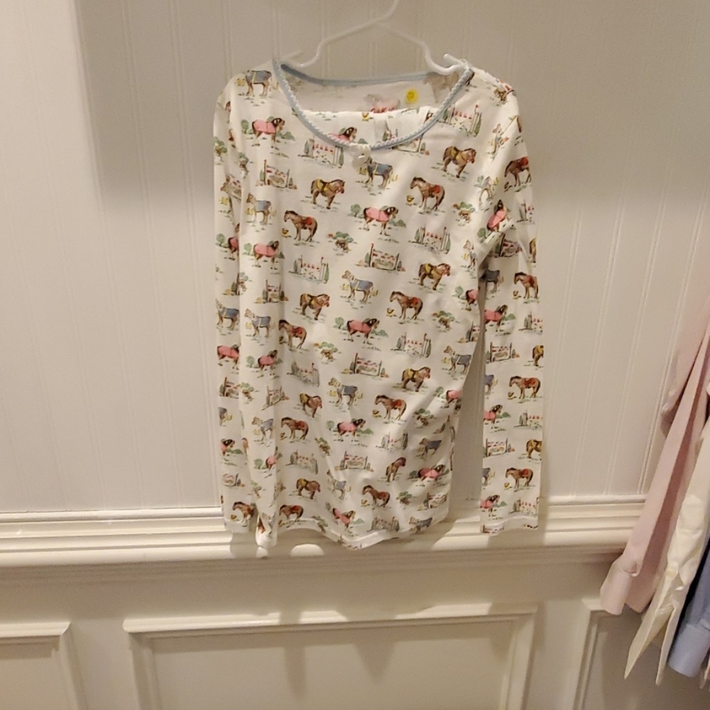 Little girl night gown with horses